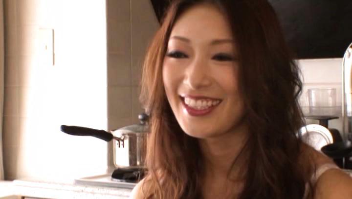 Awesome Reiko Kobayakawa hot Asian milf enjoys a fast fucking - 2