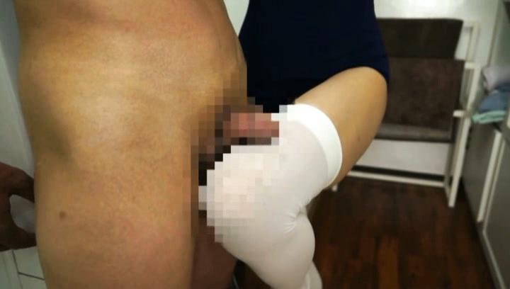 Pervert Awesome Yurika Miyaji Asian teen in stockings gives hot footjob Caseiro