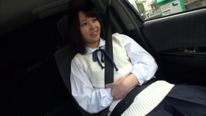Awesome Sexy Asian babe, Miu Mizuno enjoys car sex - 2