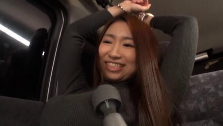 Pussyeating Awesome Kinky Japanese AV model gets her pussy toyed and gives head in a car Stepbrother