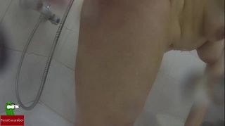 Gay Solo He put a hidden camera in the shower and left his sister masturbating Chinese